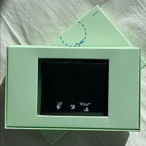 Off-White Black Logo Bi-Fold Wallet NWT